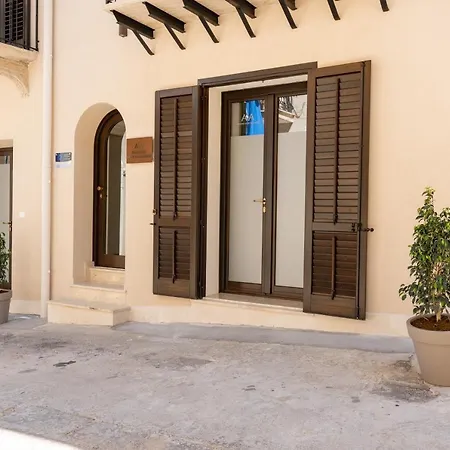 Annicru' Guest house *